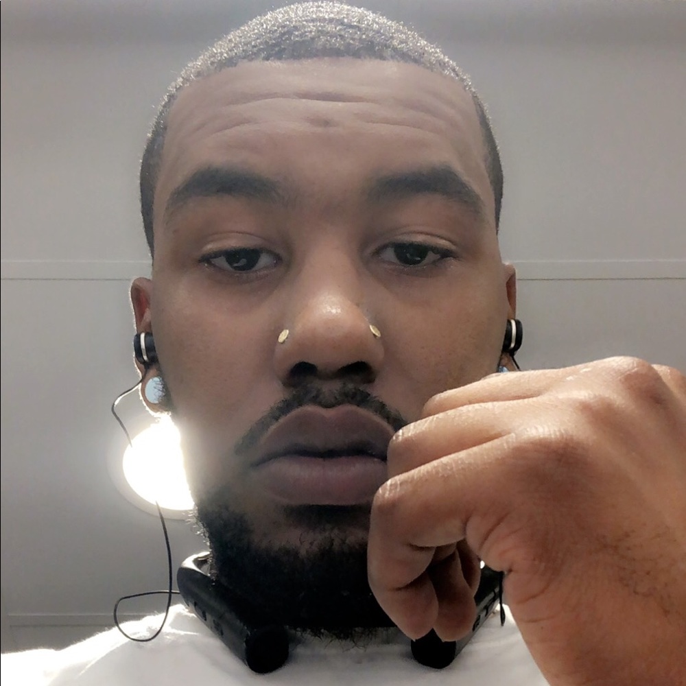 Meet your Posher, Jeffrey